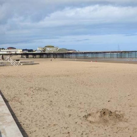 LlanddulasBwthyn Y Wennol别墅 外观 照片